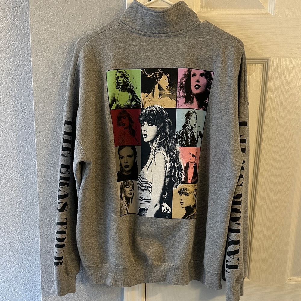 Taylor Swift Eras Tour Gray 1/4 Zip Sweatshirt sz S
